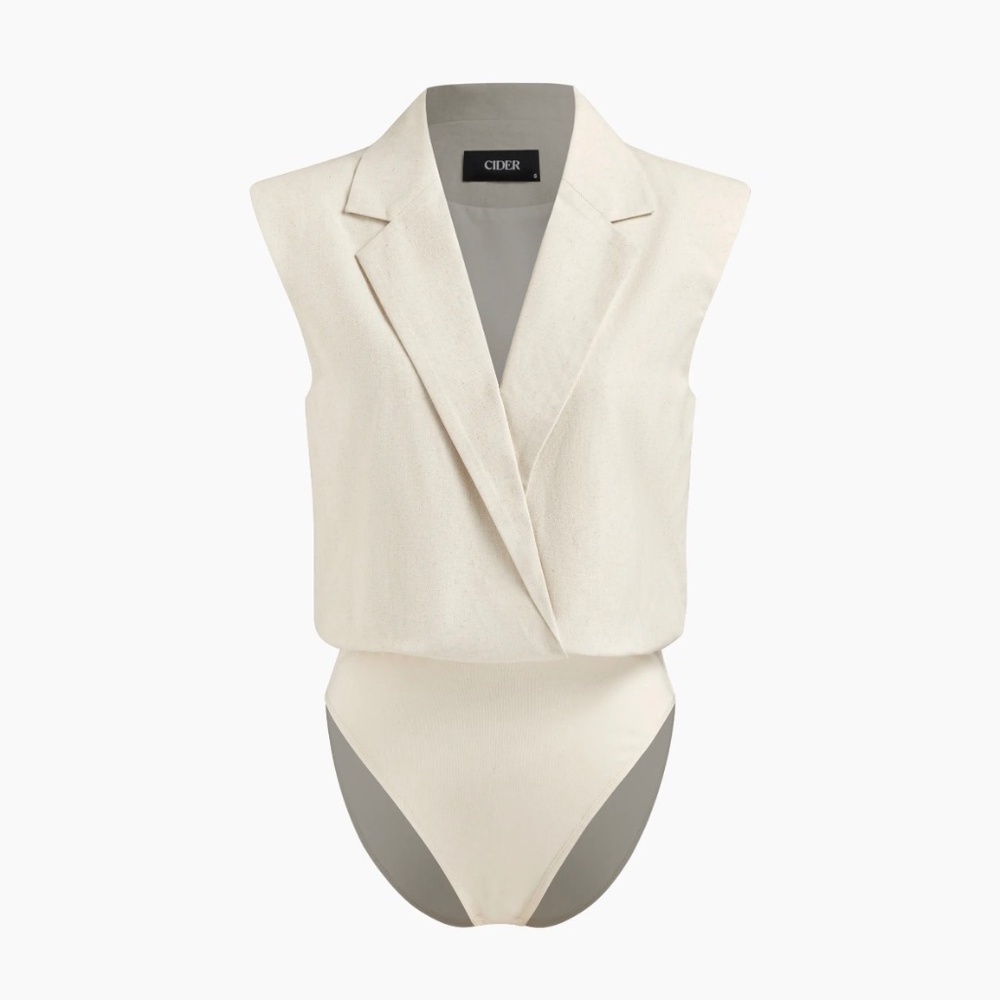 LINEN-BLEND COLLAR BODYSUIT